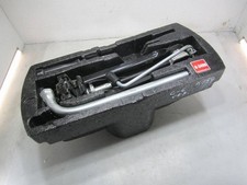 Volkswagen Golf VI 2010 Bordwerkzeug Satz Set 1J0012115AF MRS27355
