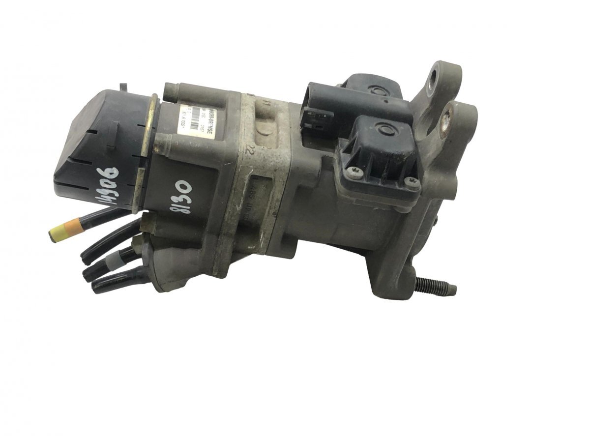 21390592 Foot brake Valve VOLVO FE FL RENAULT Midlum Trucks Lorry 