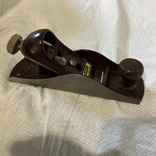 Very Nice Vintage Antique Stanley 7 In By 2 In Wood Plane Unused 220 Made in usa