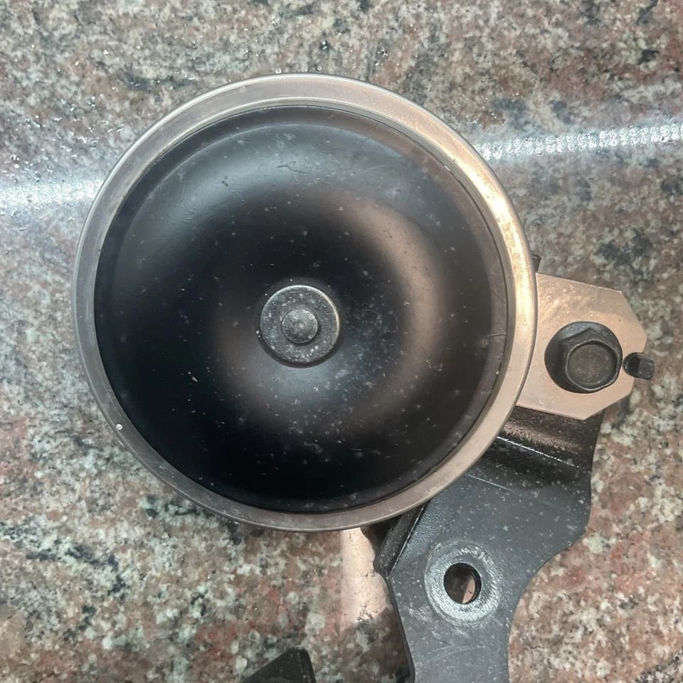 Yamaha YZF-R1 2009-2014 bocina con soporte de montaje | OEM 14B-83371-00 Foto 2 de 3