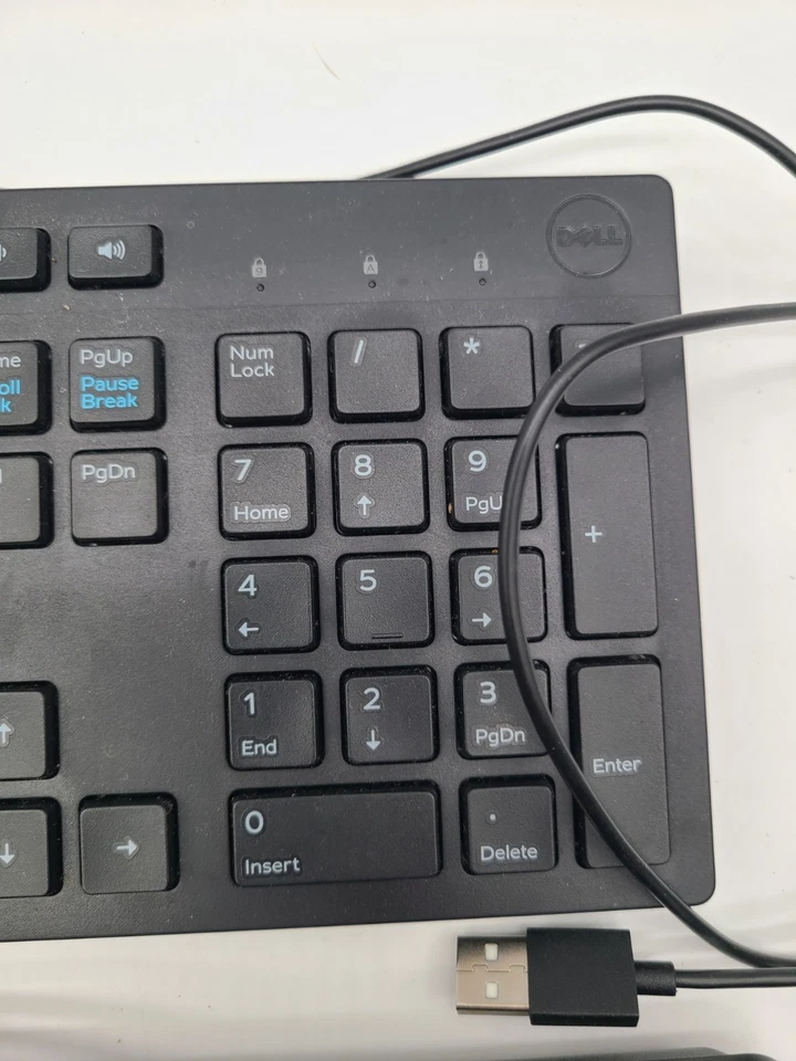 Keyboards Lot Of 3 Two Dells One HP With Single Mouse Untested - Image 2 of 4