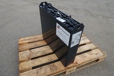 Batteria Trazione 24V 2PzB150 Ah C5-TEST 82% Piombo Acido (Bagnato) Batteria per Carrello