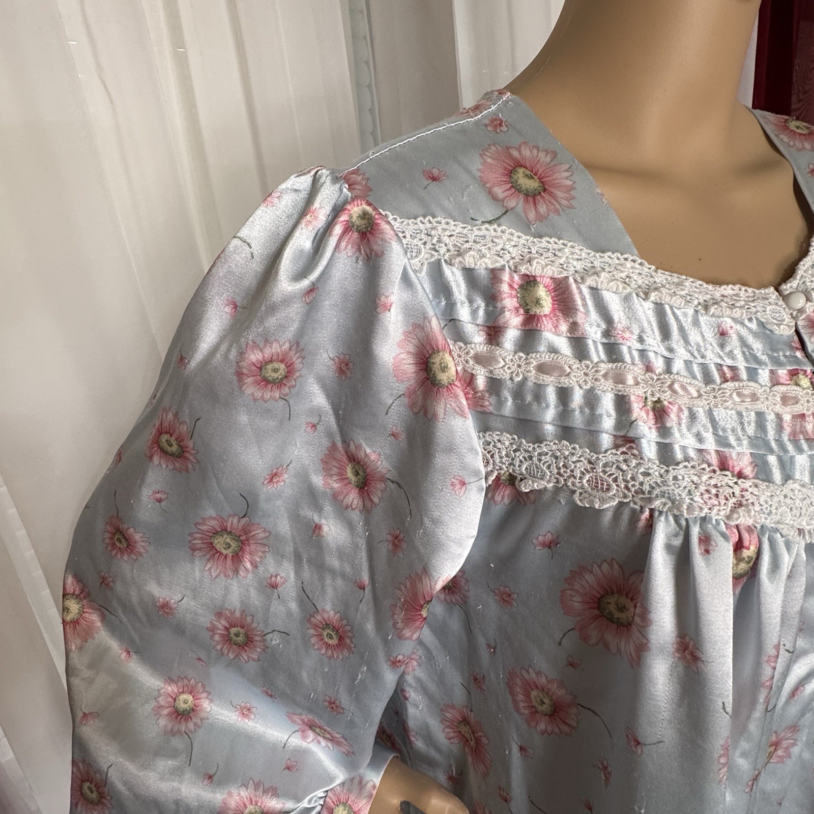 Character Vintage Button Down Size Large FLORAL P… - image 6