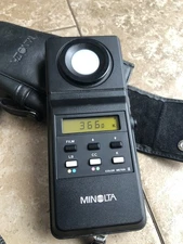 Konica Minolta Color Meter II  with a new battery
