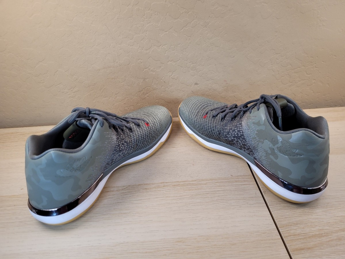 Air Jordan XXX1 Low 897564-051 Men's 13 Sneakers Green Camo