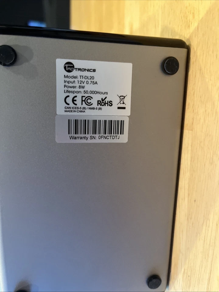 Lámpara de escritorio para el cuidado de los ojos TaoTronics TT-DL20 LED ajuste de luz cálida y fría atenuador Foto 4 de 4