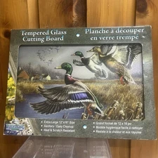New River's Edge Products Tempered Glass Cutting Board 12" X 16", Mallard Ducks