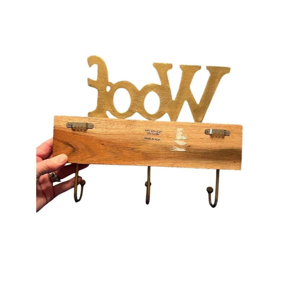 Gancho de pared con correa de perro de madera y barril diseño "Woof" placa multicolor Foto 2 de 4