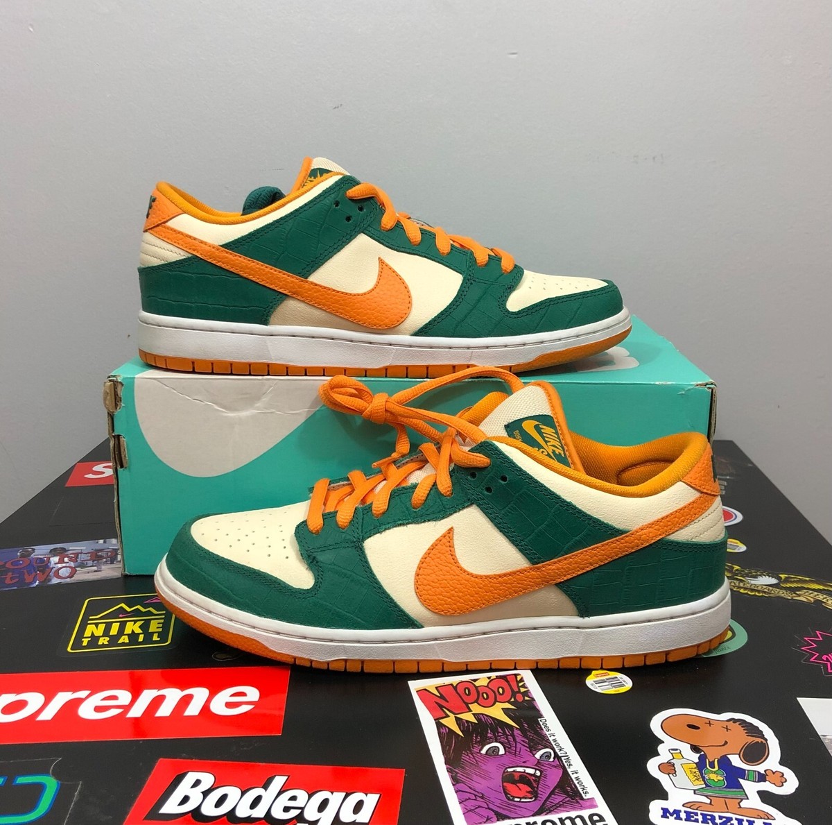 Nike SB Dunk Low Pro Legion Pine Kumquat Size 10 VNDS OG ALL Nike SB Dunk Low Pro Legion Pine Kumquat Size 10 VNDS OG ALL
