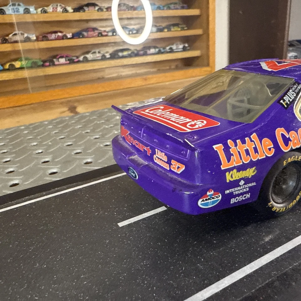 John Andretti #37 NASCAR Little Caesars Kmart escala 1/24 fundido a presión RC 1995 + tarjeta Foto 3 de 4
