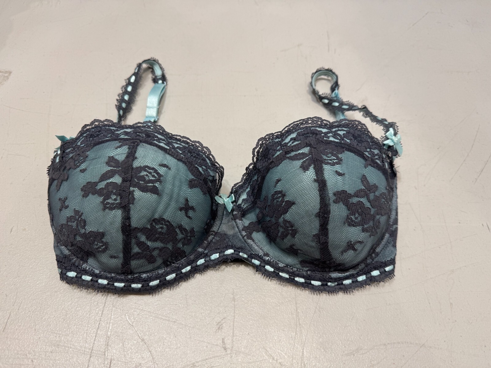 Topshop Bra Underwired Padded Lace Covered Bra Size 34DD Green