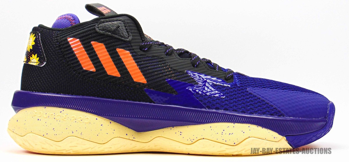NEW ADIDAS DAME 8 BASKETBALL SHOES  display picture 1