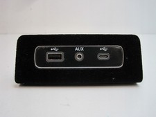 STECKDOSENLEISTE FÜR ALFA ROMEO STELVIO GIULIA 01561721620