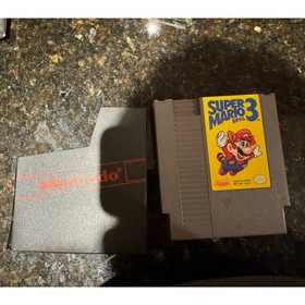 Super Mario Bros. 3 (Nintendo NES, 1990) Authentic Cartridge Tested Working