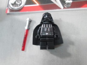 Lego Star Wars 8017 DARTH VADER'S TIE FIGHTER Complete + Manual Minifigure 2009