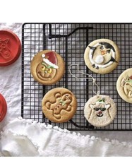 NEW Pampered Chef Christmas Cookie Cutter 7 Piece Set New In Package Item 1599