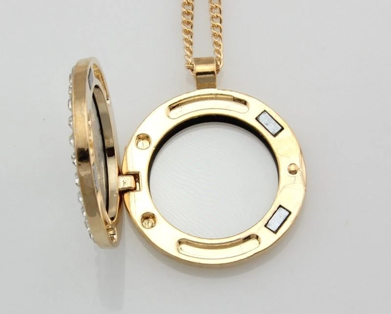 Living Memory Floating Charm Crystal Locket Pendant Necklace Gold Plated 20" GW5 - Image 2 of 4