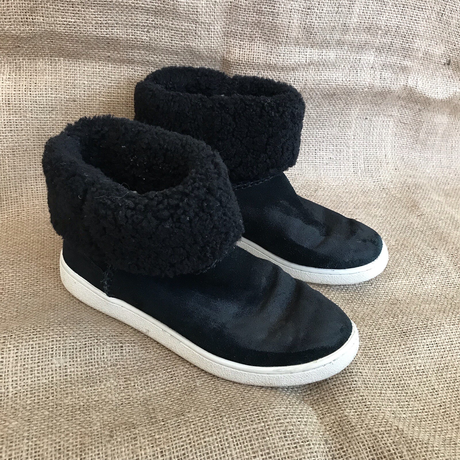 mika classic ugg sneaker