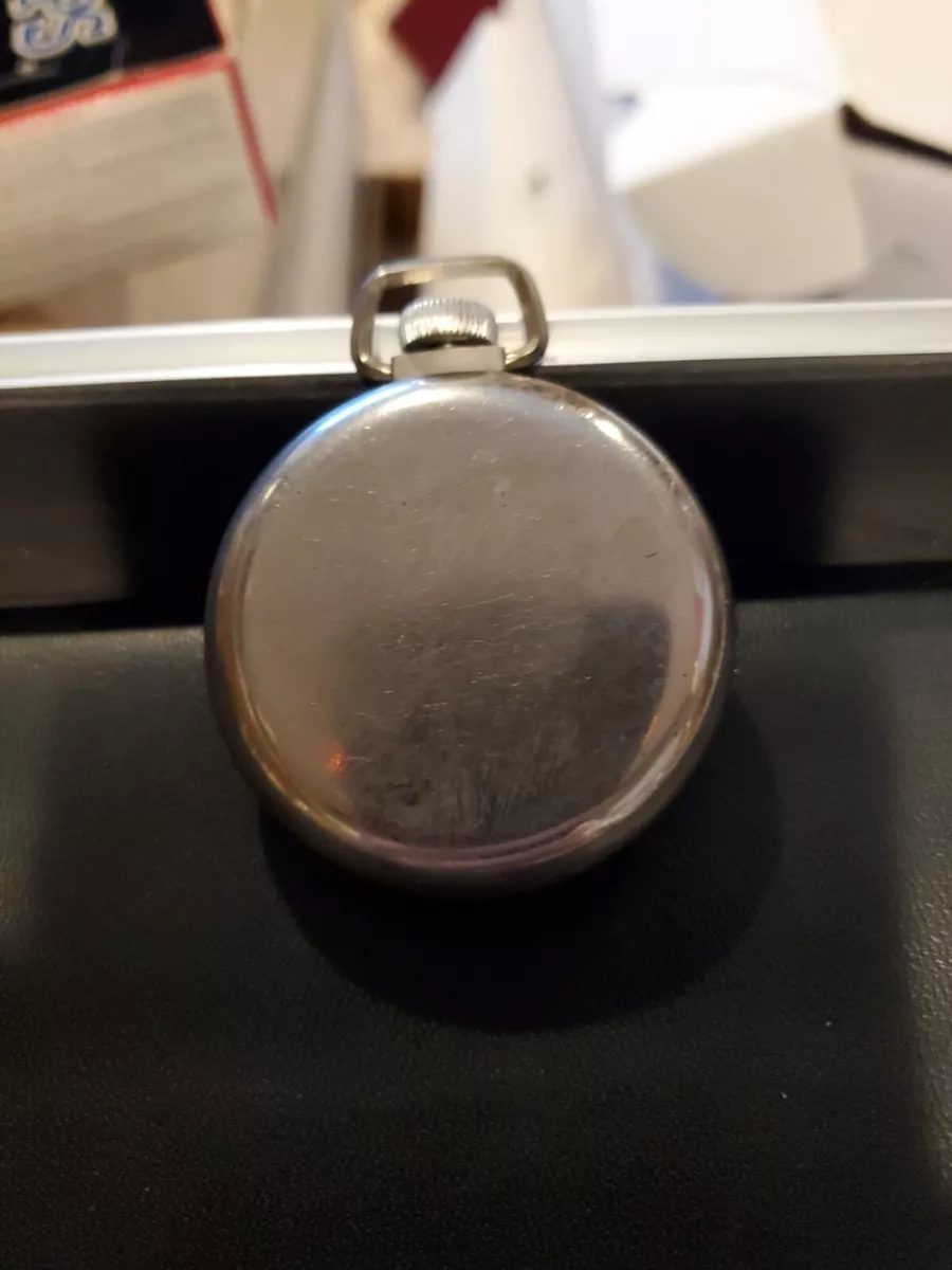 Vintage Beacon Viceroy Pocket Watch. Works good but crystal has