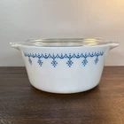 Vintage PYREX Blue SNOWFLAKE GARLAND 474-B Casserole Dish Bowl 1.5 QT With Lid