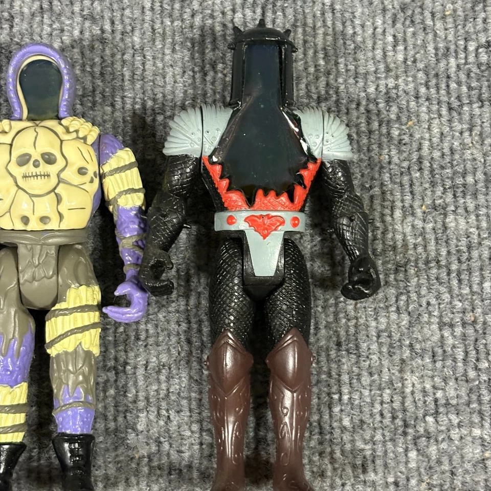 Lote de figuras de acción Tonka Super Naturals Burnheart & Snakebite 1987 holograma Foto 3 de 4