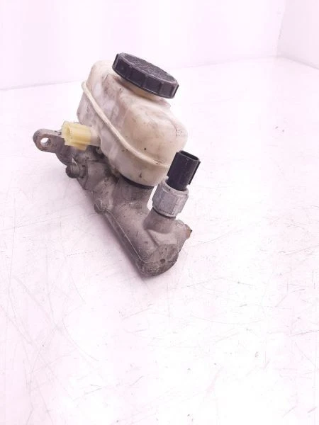 98 99 00 01 02 Cilindro maestro de freno FORD EXPLORER 4 puertas sin Sport Trac  Foto 3 de 4