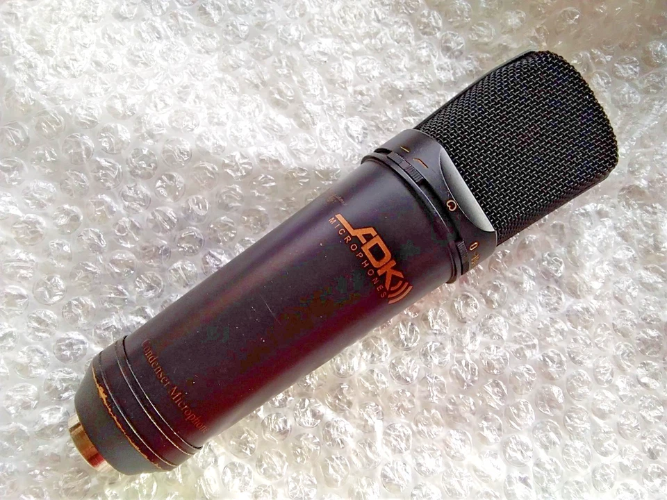 ADK Microphone A-51S Type 5 Large Diaphragm Cardioid Condenser Studio Mic - Image 3 of 4