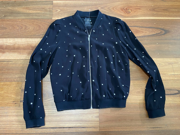 8 Cue Bomber Jacket As New  *BUY FIVE + ITEMS = FREE POST