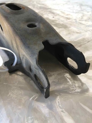 LEXUS GS300 1998-2005 brazo de control inferior trasero suspensión pasajero derecho - Imagen 3 de 16