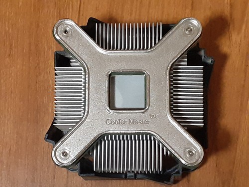 Cooler Master socket 775 CPU heatsink & choice of two fans supplied - Picture 6 of 6