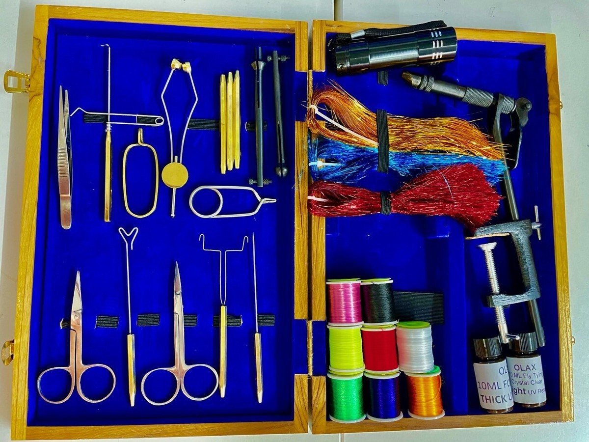 Kit Complet De Montage De Mouches Olax - Bois, étau, Outils Et Sac De Transport
