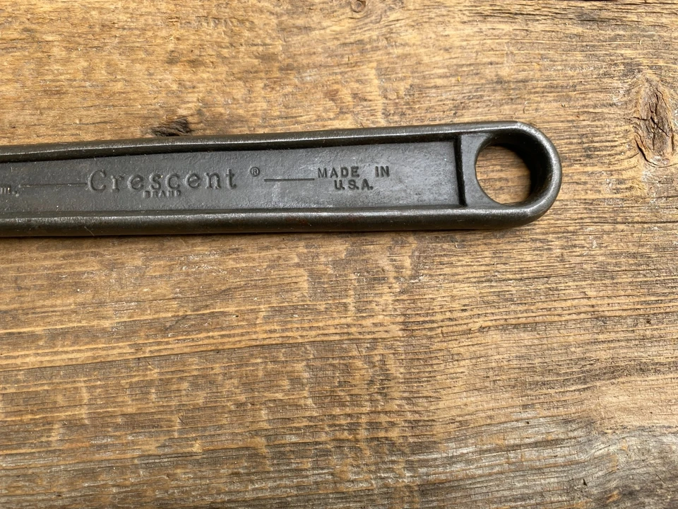 Llave Ajustable Crestoloy Vintage Media Luna 12" 300mm Óxido Negro Hecha en EE. UU. Foto 4 de 4
