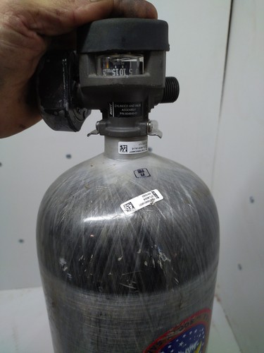 SCBA cylinders/tanks-30 min carbon spun bottle - 2216 PSI
