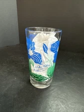 Vintage 1950’s Boscul Peanut Butter Glass Wake-Robin Or Trillium 5” Glass Tumble