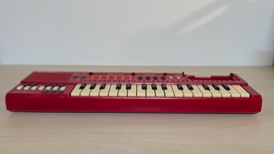Vintage Casio Keyboard PT-80 Synthesizer Red - RARE, Tested Vintage Casio Keyboard PT-80 Synthesizer Red - RARE, Tested