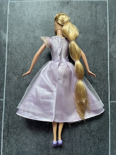 Barbie Tea Party Rapunzel Princesa Princesa - Imagen 3 de 9