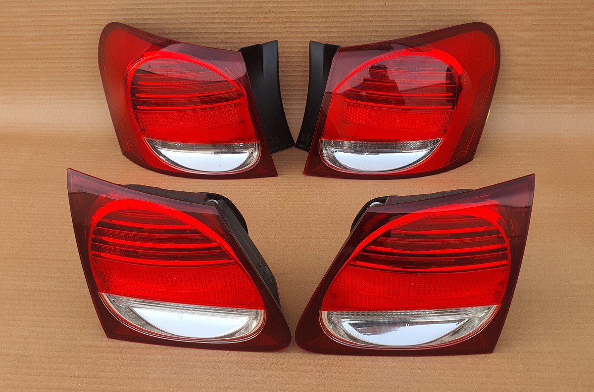 「62」テールライト　レクサス　GS350 GS430 GS450h GS460 Lexus GS350, GS450H 2006-2011 Led Tail Lights Complete set OEM JDM
