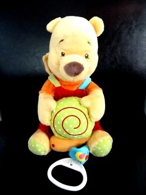 K. DOUDOU PELUCHE MUSICAL DISNEY BABY NICOTOY WINNIE ORANGE VERT ESCARGOT NEUF* - Photo 1/2
