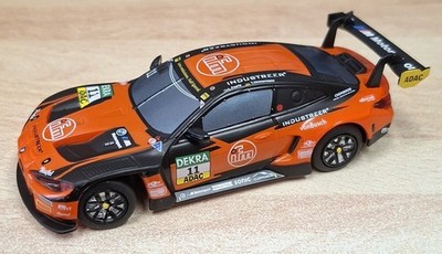 Carrera 51045 Hybrid BMW M4 GT3 FK Performance Motorsport #11 1:50 NEU/OVP