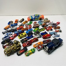 Assorted Bundle Lot of Die Cast Cars  Trucks