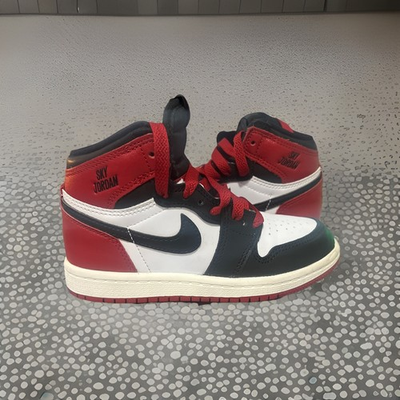 #ad #ad Air Jordan 1 Retro OG High Black Toe Reimagined Kids Size 11C Used $60.00