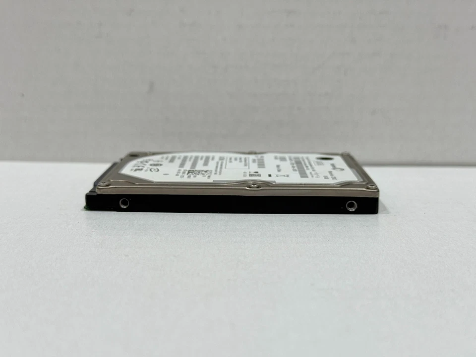 SEAGATE 9S5232-031 LAPTOP/NOTEBOOK HARD DRIVE MOMENTUS 7200.2 ST980813ASG 80 GB - Image 4 of 4
