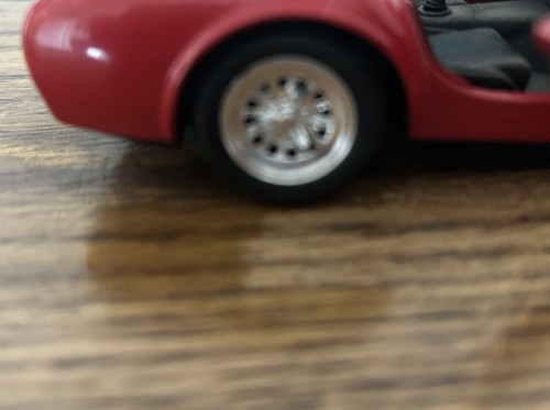 Revell 1/24 Scale Red Model Of 1965 Shelby Cobra Moving Pieces-Very Collectable - Picture 7 of 11