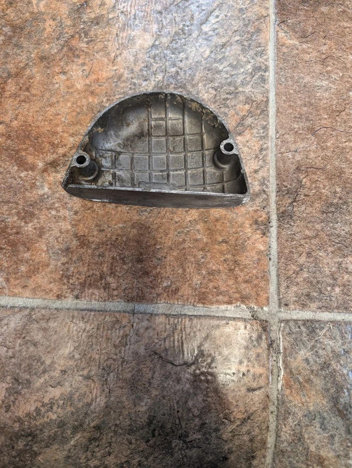 Yamaha RT1 RT2 360 1972 cubierta de bomba de aceite Foto 3 de 4