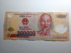 Vietnam 200,000 Dong 2020 Very Good Condition Polymer Banknote World Currency