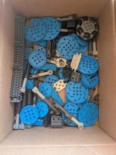 VEX IQ Robotics Parts Lot – Wheels, chain, plate, and more