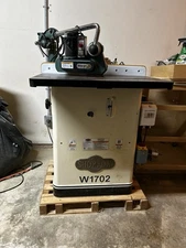 Shaper Semi Nueva Poco uso , 3HP Accesorios Wood Fender, Base Con Ruedas,Navajas