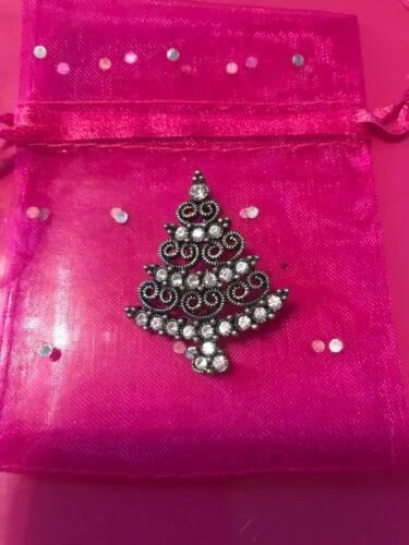 Beauty Costume Brooches & Pins