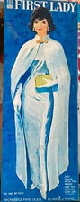 Vintage Orig 1962 FIRST LADY Jackie O Kennedy GIANT PAPER DOLL MUSEUM NEAR MINT