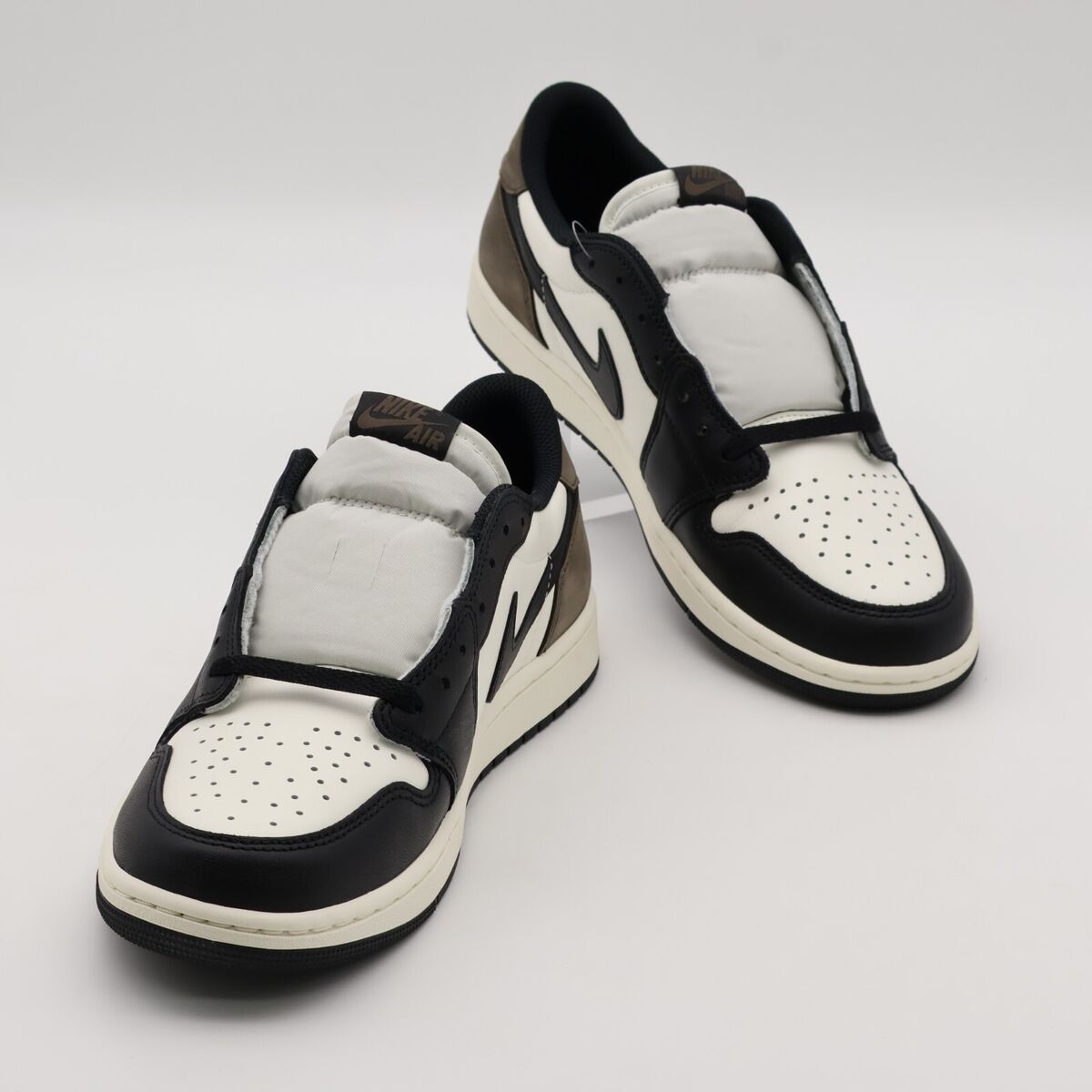 CZ0790-102 Nike Air Jordan 1 Retro Low OG Mocha (Men's) | eBay CZ0790-102 Nike Air Jordan 1 Retro Low OG Mocha (Men's) | eBay